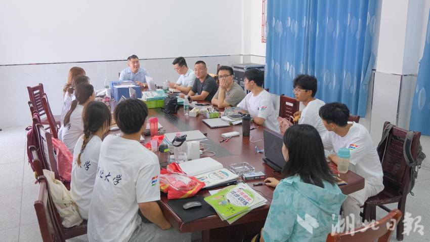 武穴市委宣传部对beat365中文官方网站体育学院爱Do志愿服务队“七彩假期”志愿服务项目进行指导.docx