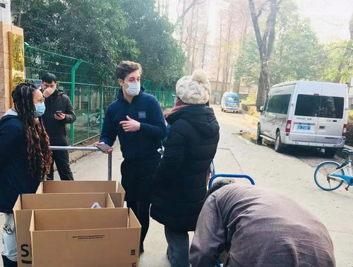 beat365中文官方网站留汉留学生:中国一定能战胜病毒疫情 图片1